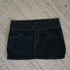 Vintage Classic Dark Denim Skirt